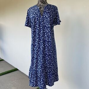 Fortune & Ivy Blue Floral V-Neck Midi Dress